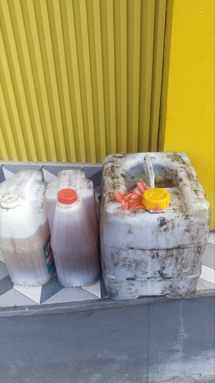 Jerigen jelantah siap timbang